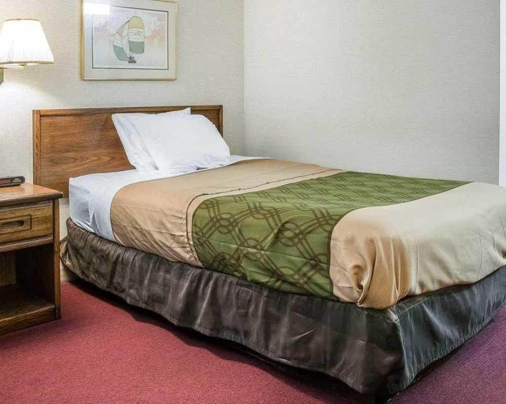 Econo Lodge Holland Ngoại thất bức ảnh